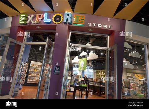 gift shop science museum